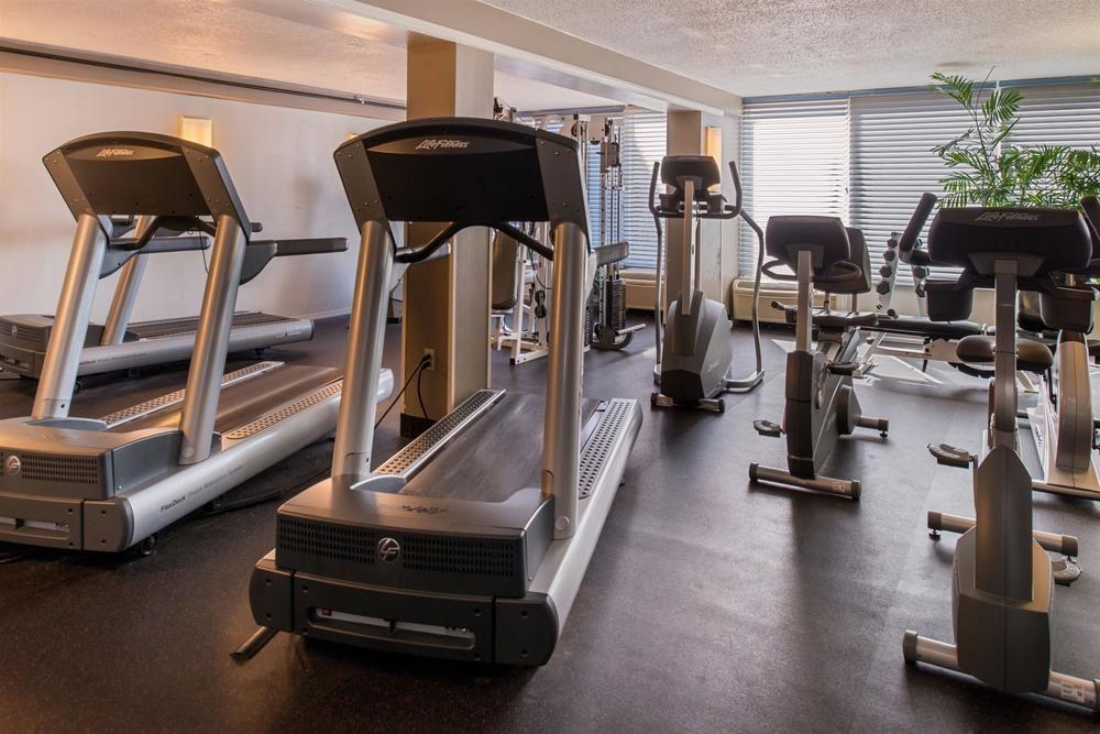 Ramada Plaza Rochester Airport מראה חיצוני תמונה
