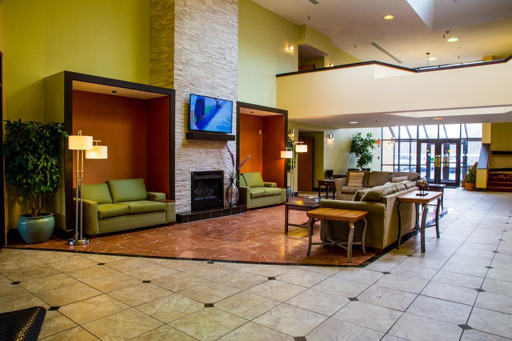 Ramada Plaza Rochester Airport מראה חיצוני תמונה