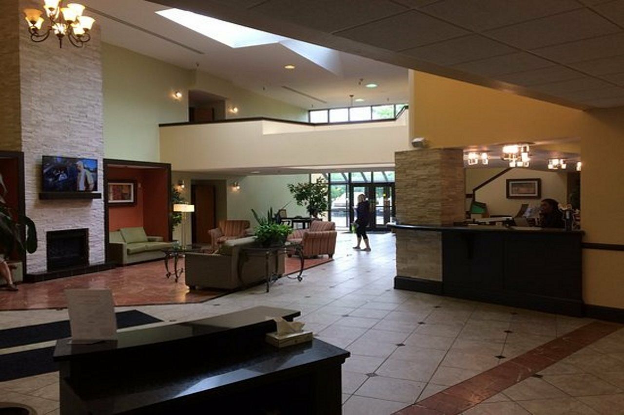 Ramada Plaza Rochester Airport מראה חיצוני תמונה